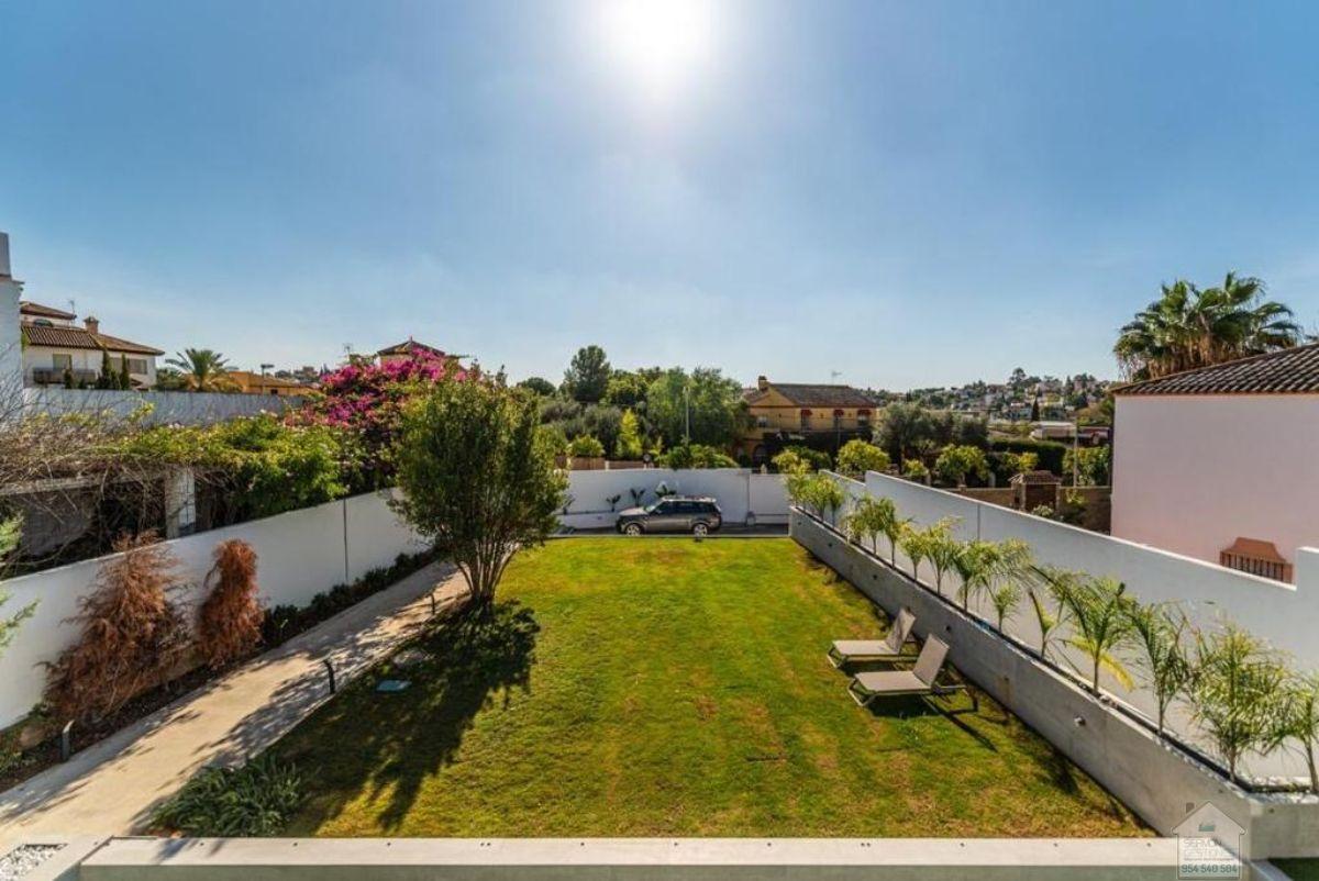 For rent of chalet in Dos Hermanas