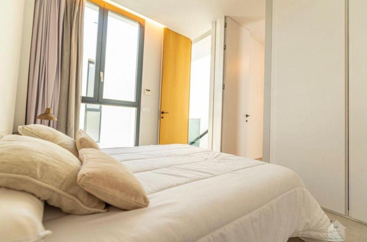For rent of chalet in Dos Hermanas