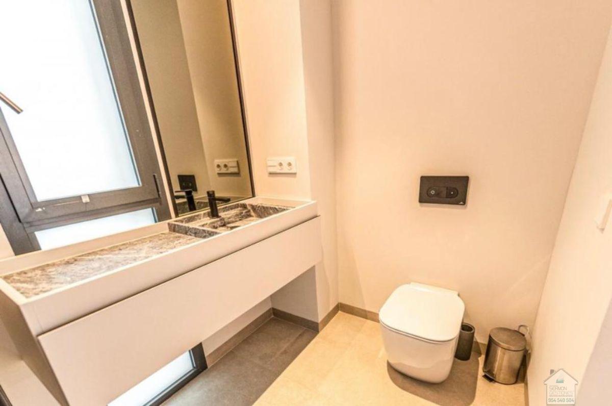 For rent of chalet in Dos Hermanas