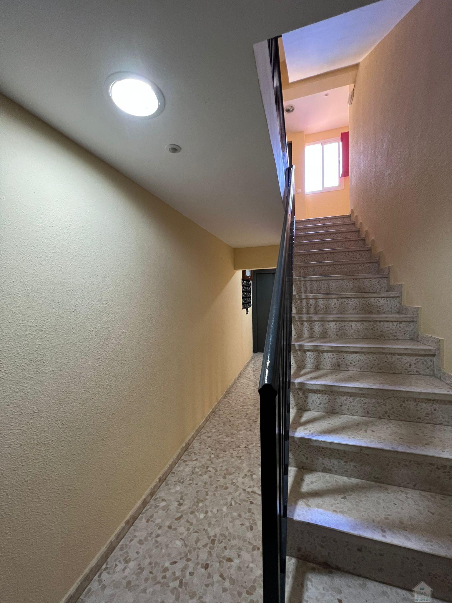 For sale of flat in Sevilla