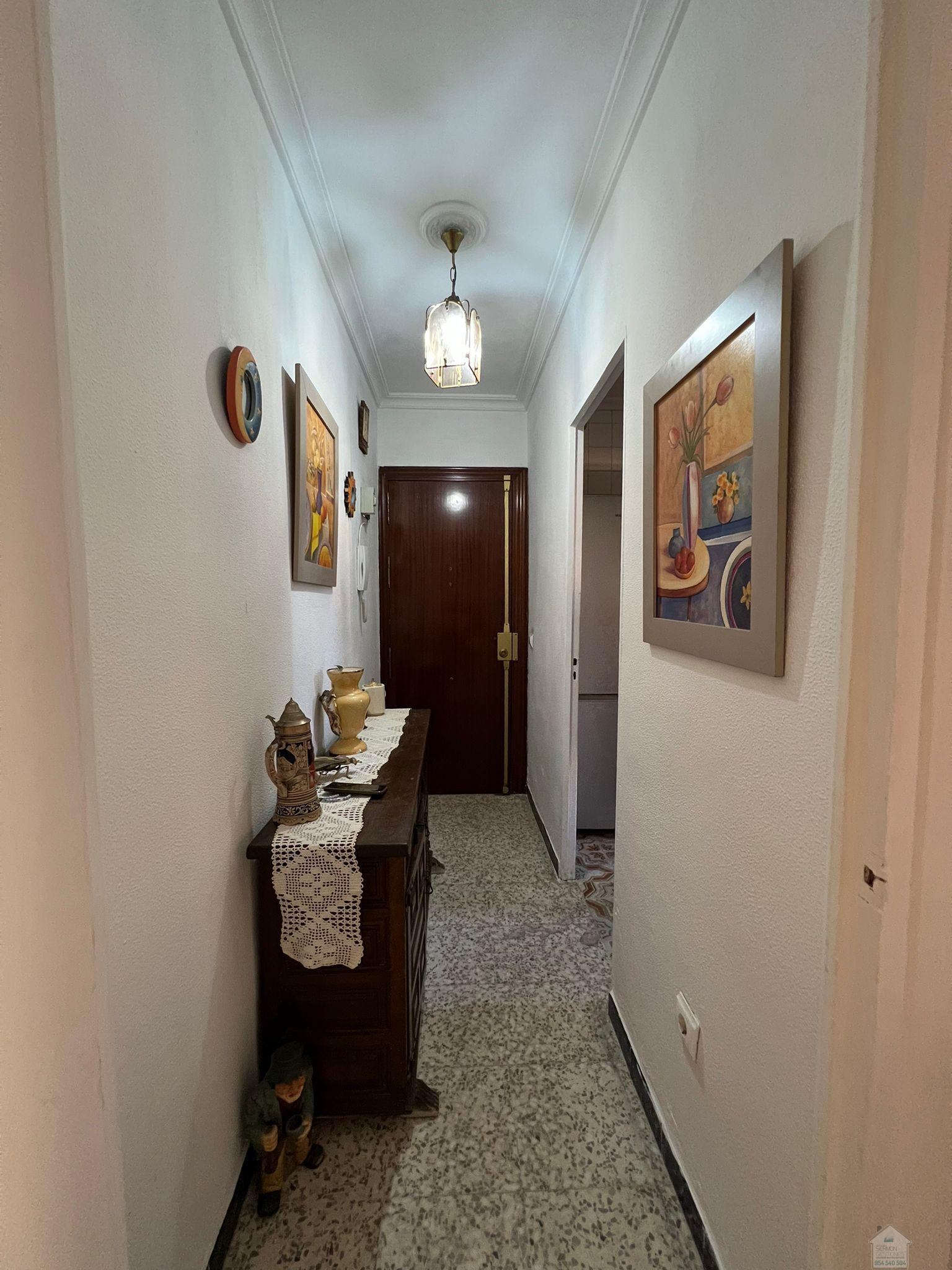 For sale of flat in Sevilla
