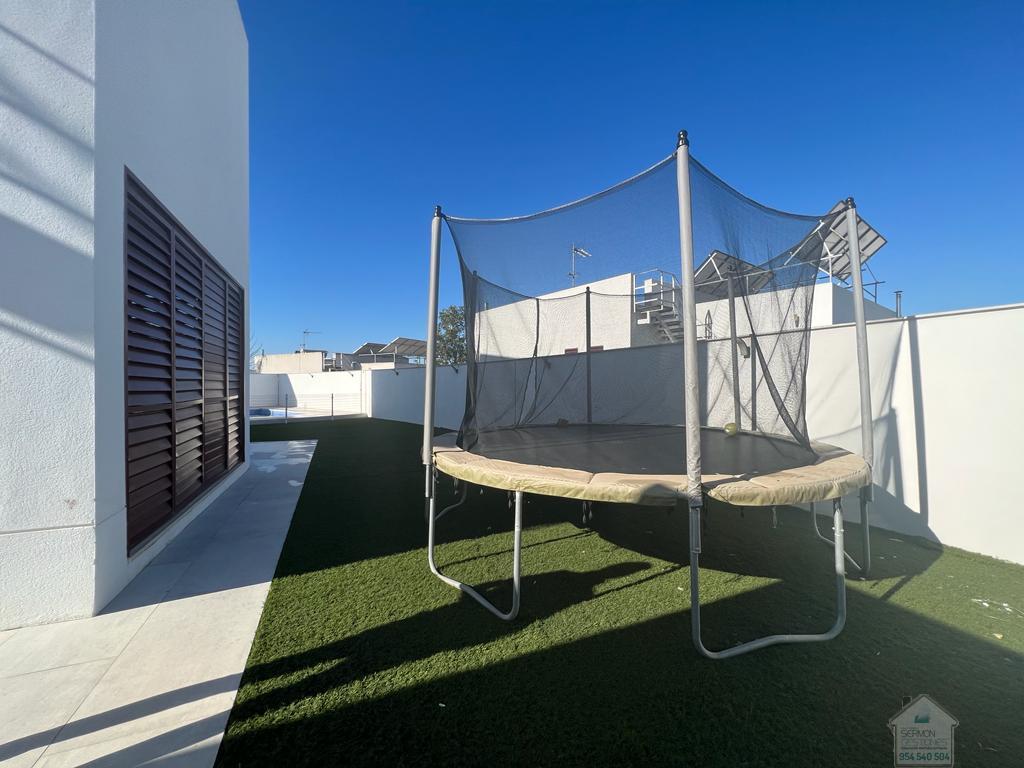 Alquiler de chalet en Dos Hermanas