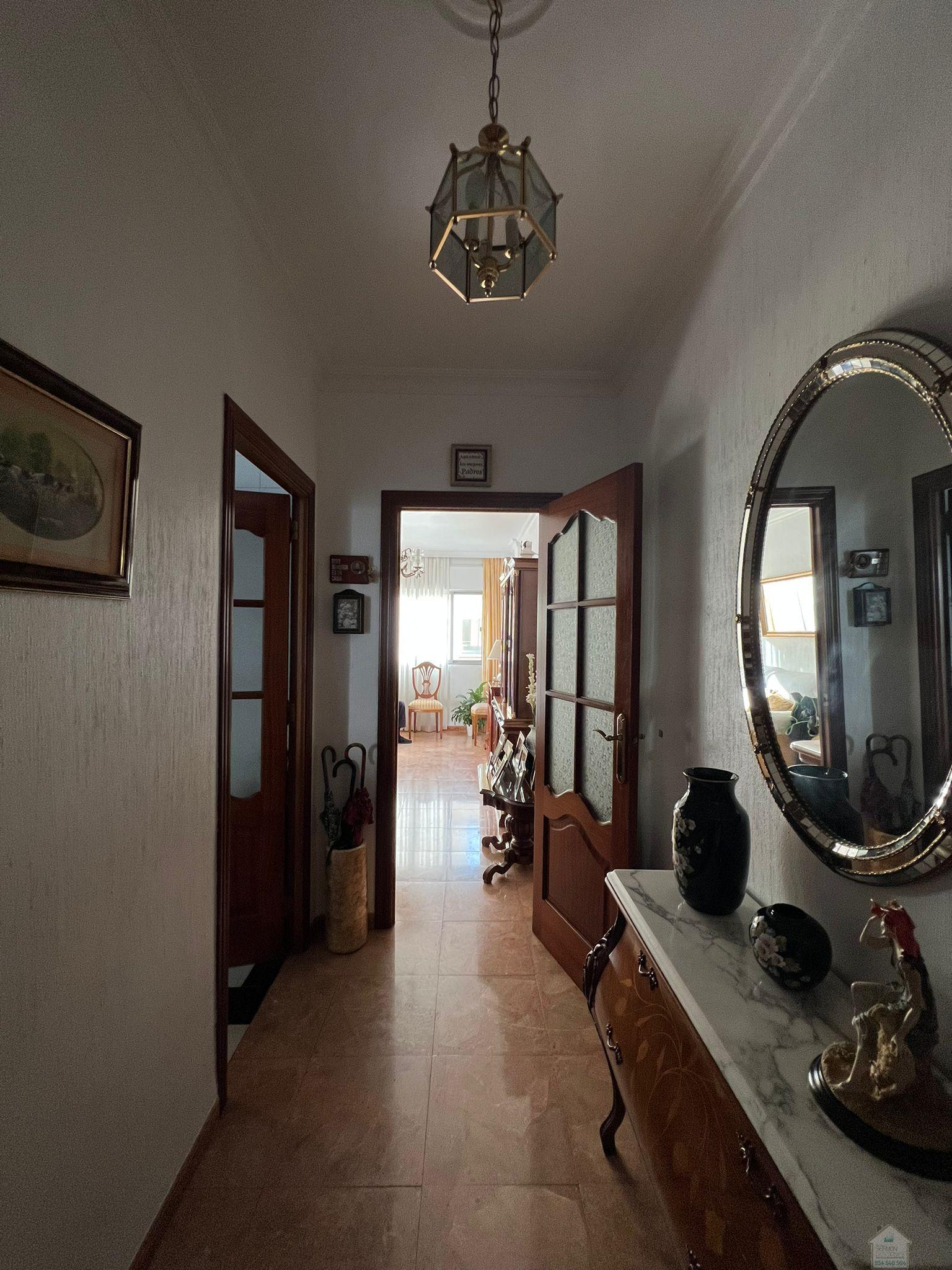 For sale of flat in Sevilla