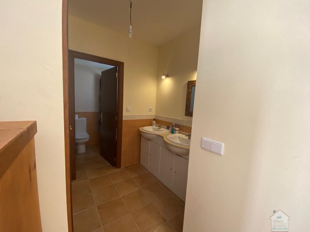 For rent of duplex in Ayamonte