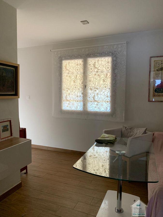 For rent of chalet in Espartinas