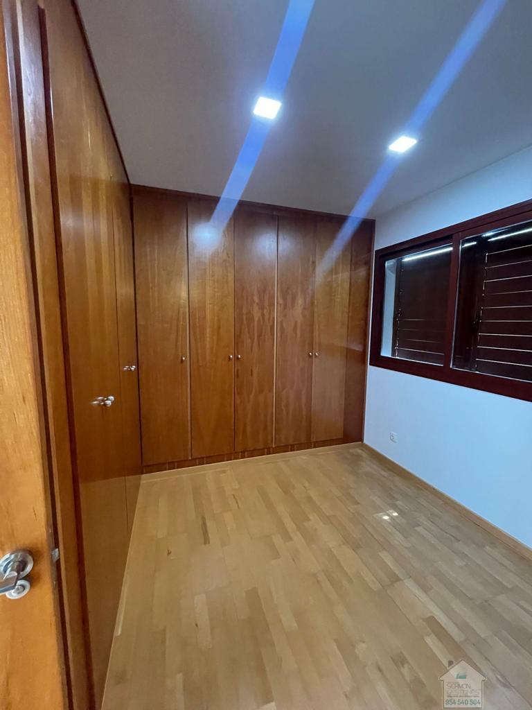 Venta de chalet en Dos Hermanas