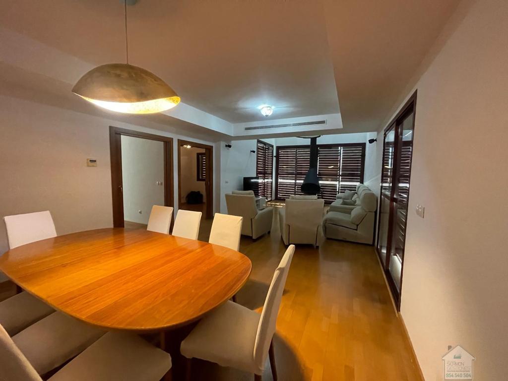 Venta de chalet en Dos Hermanas