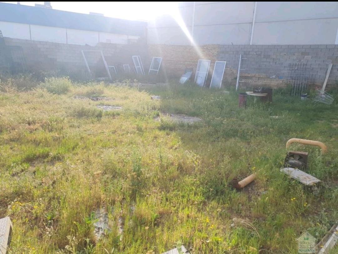 For sale of land in Espartinas