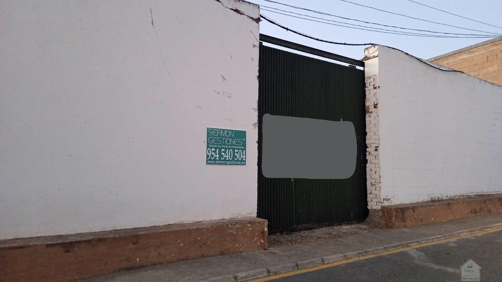For sale of land in Espartinas