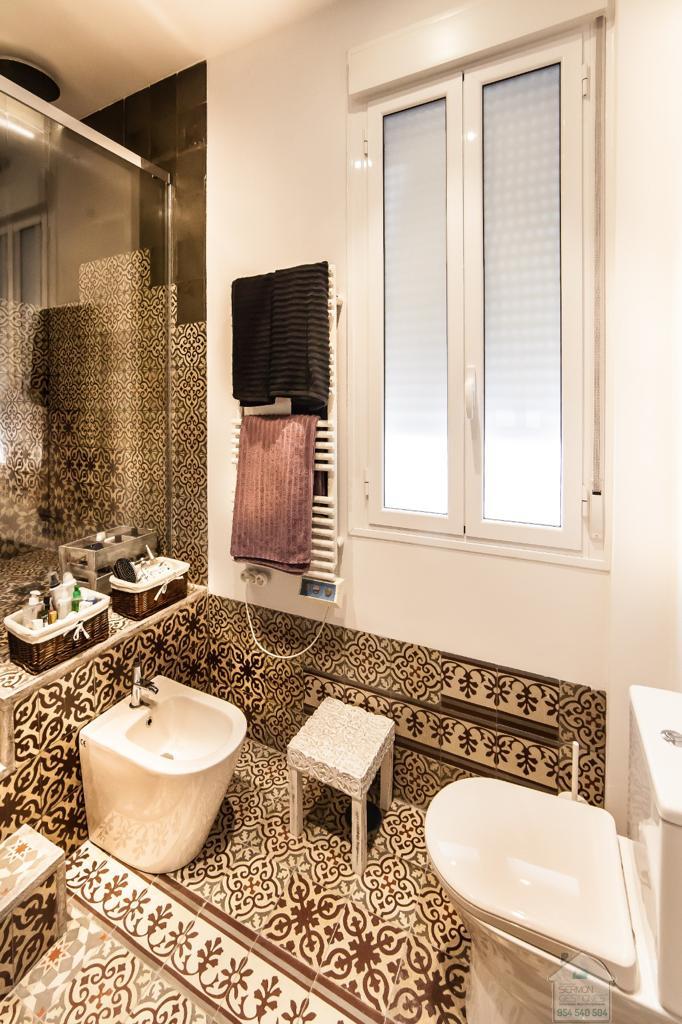 For sale of flat in Sevilla