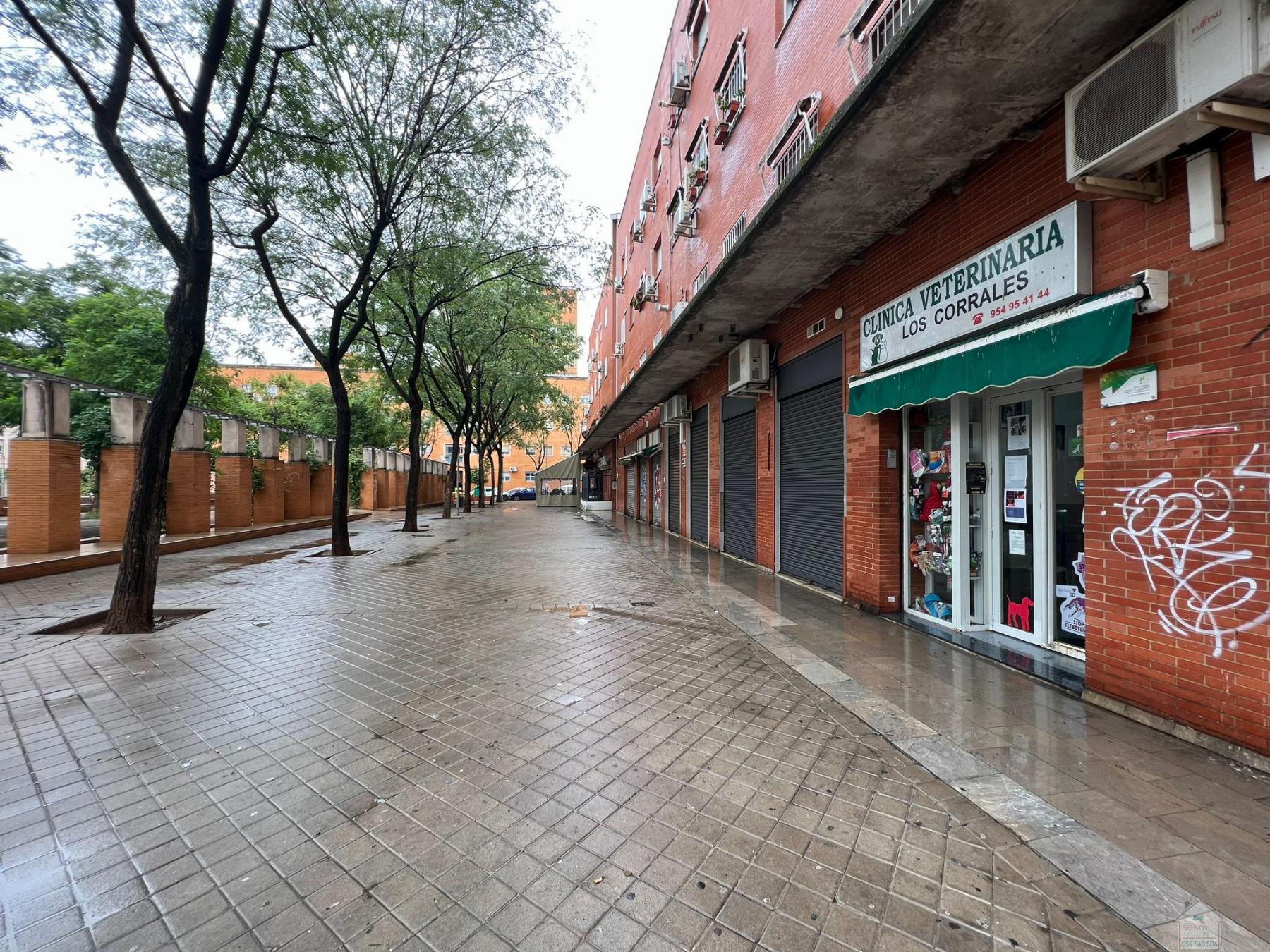 Venta de local comercial en Sevilla