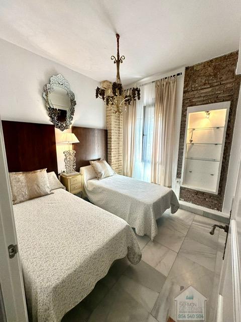 For rent of flat in Sevilla