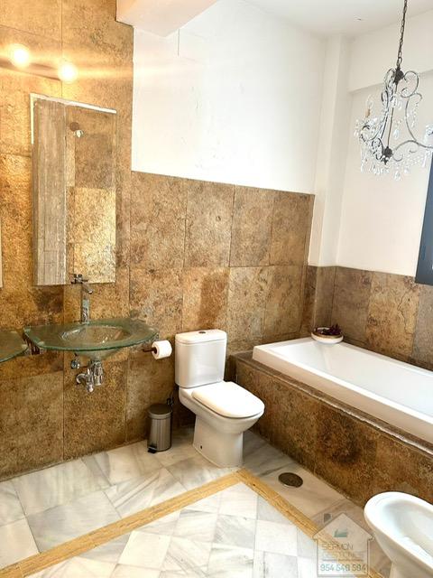 For rent of flat in Sevilla