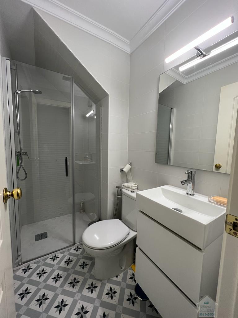 For rent of duplex in Sevilla