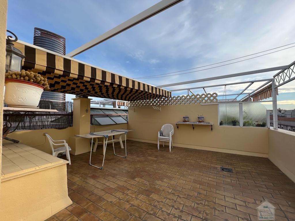 For rent of duplex in Sevilla