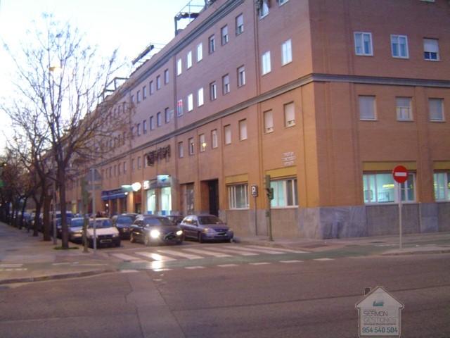 For rent of duplex in Sevilla