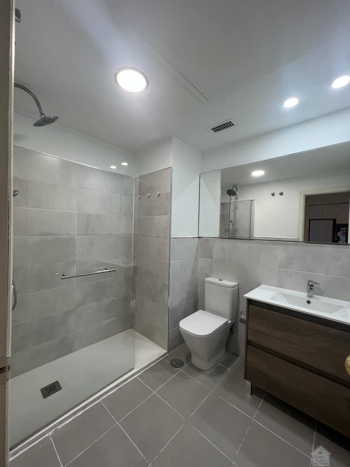 For sale of flat in Mairena del Aljarafe