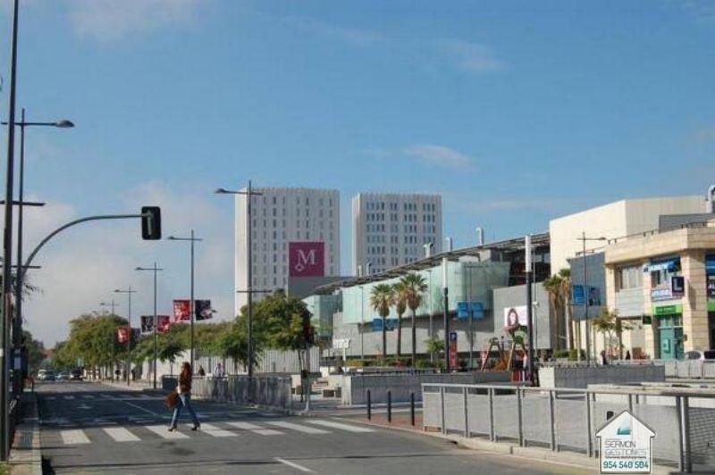 For sale of flat in Mairena del Aljarafe