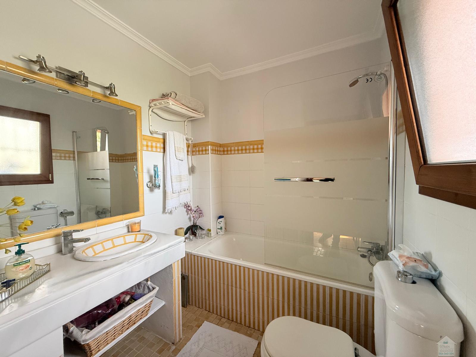 Venta de chalet en Dos Hermanas