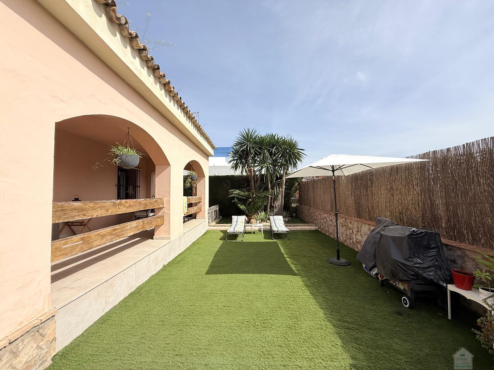 Venta de chalet en Dos Hermanas