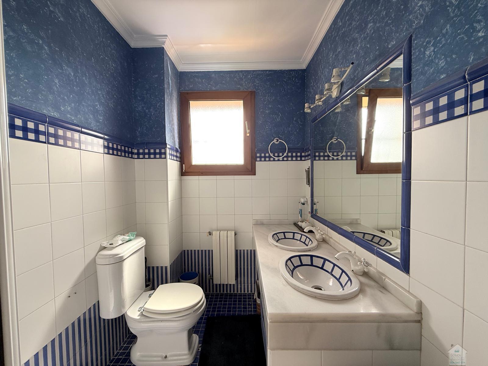 Venta de chalet en Dos Hermanas