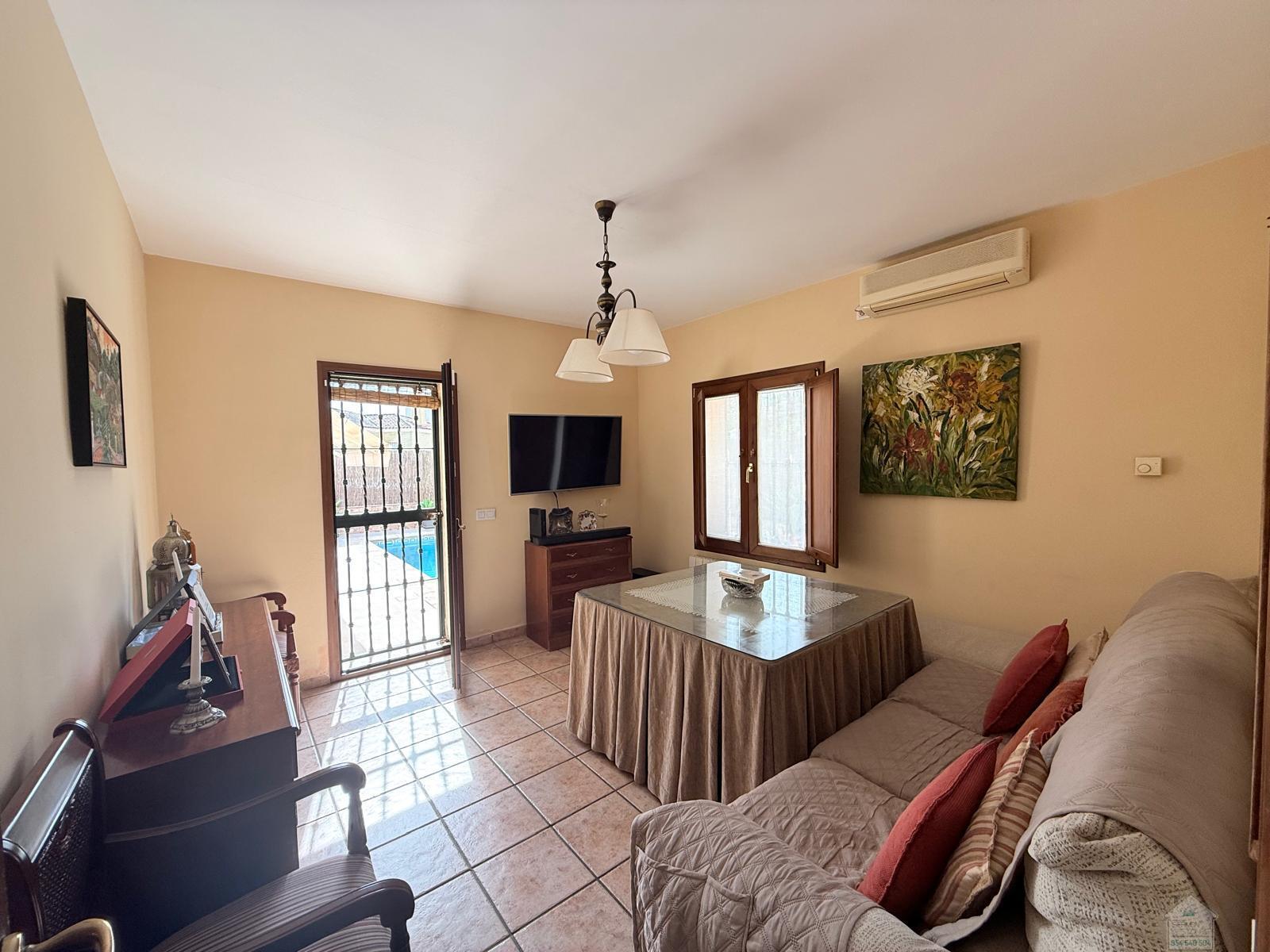 Venta de chalet en Dos Hermanas