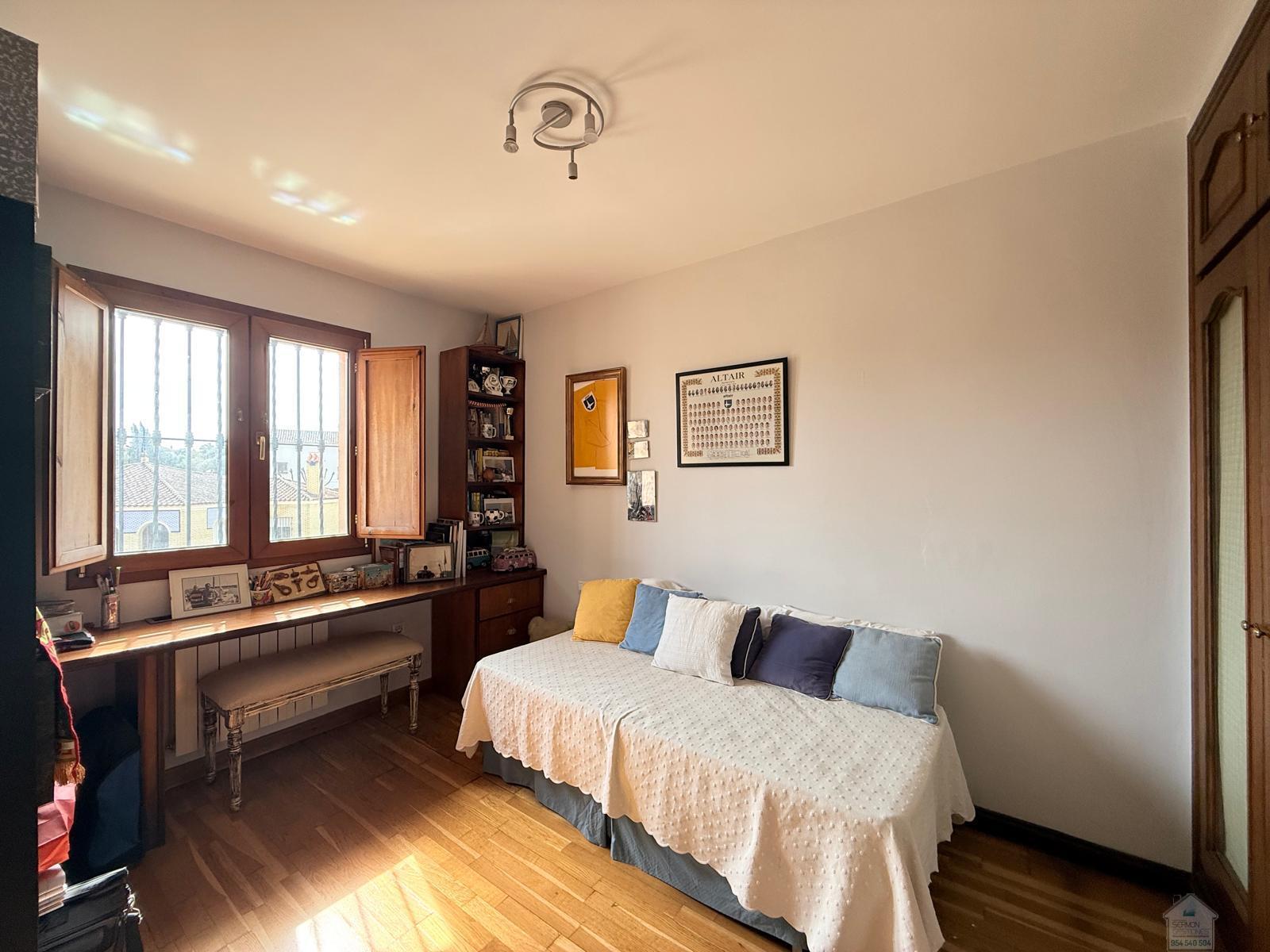 Venta de chalet en Dos Hermanas