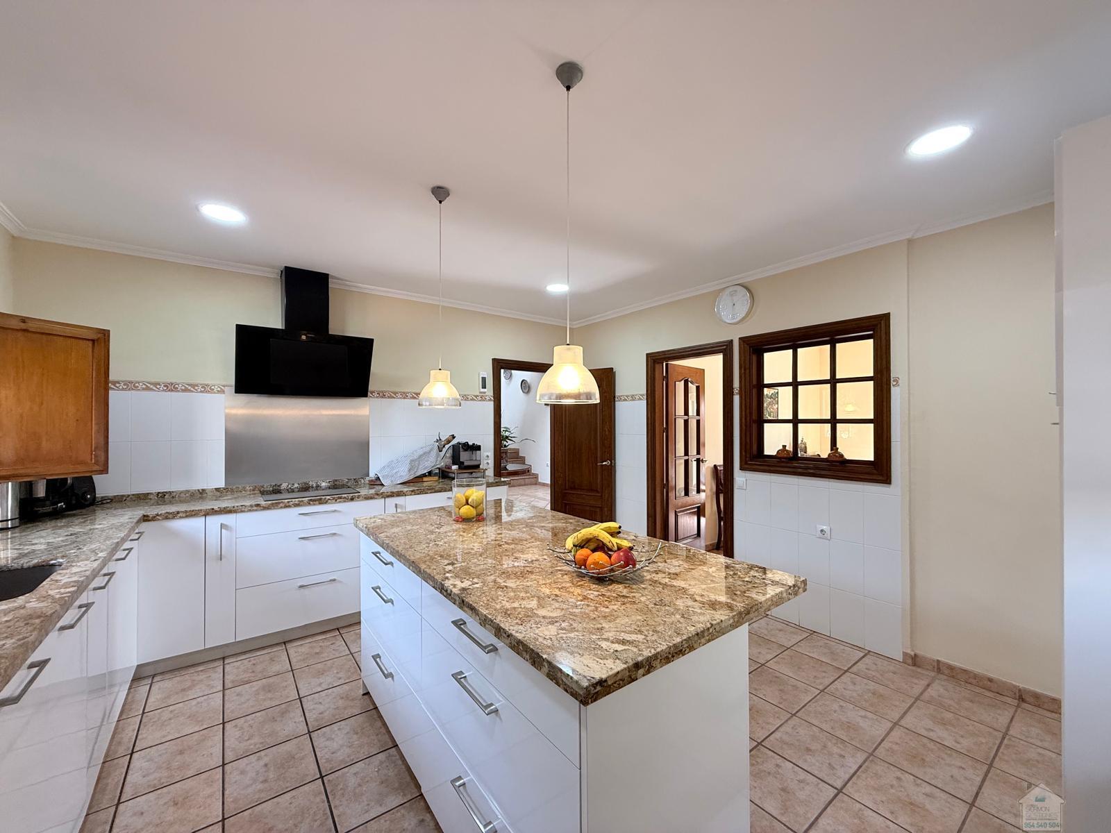 Venta de chalet en Dos Hermanas