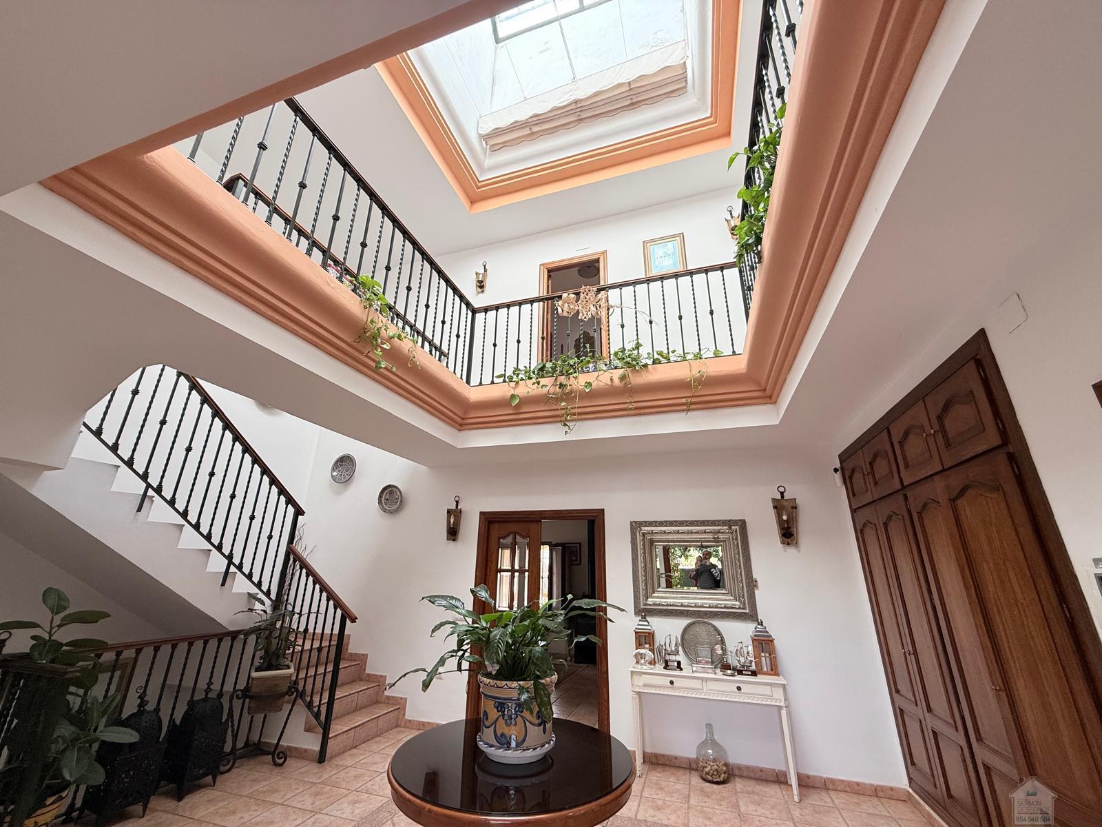 Venta de chalet en Dos Hermanas