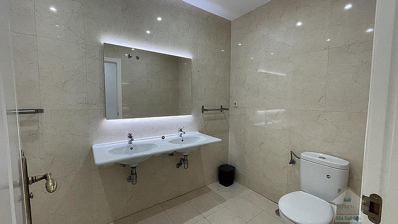 For sale of flat in Manilva