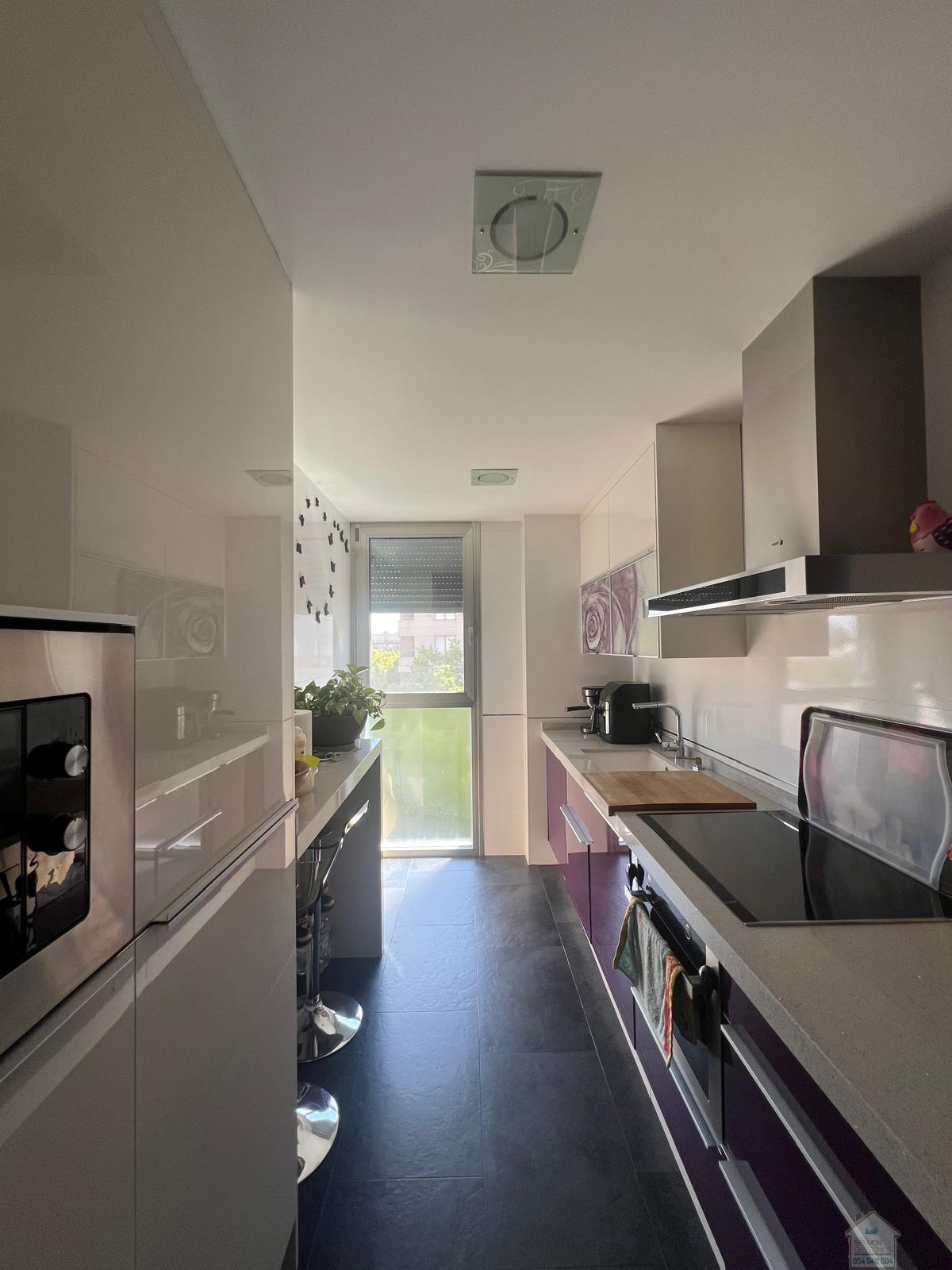 For sale of flat in Sevilla
