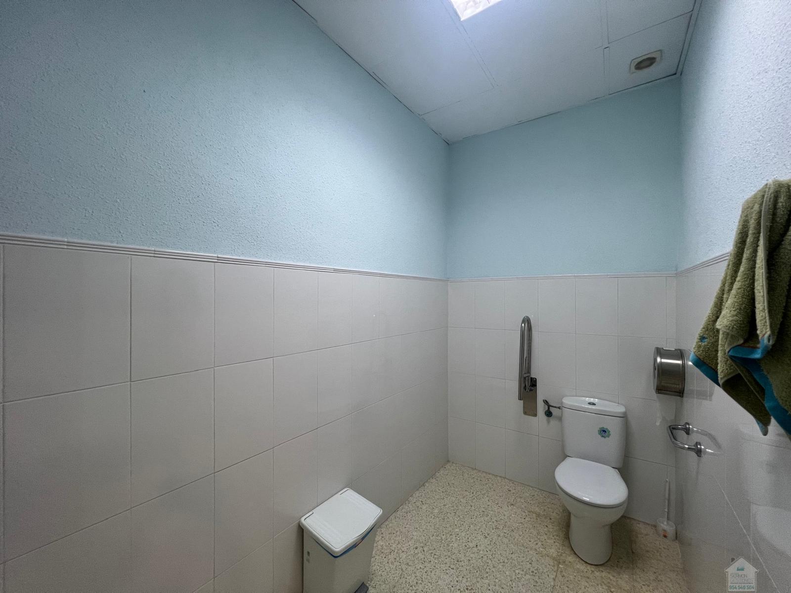 Alquiler de local comercial en Sevilla