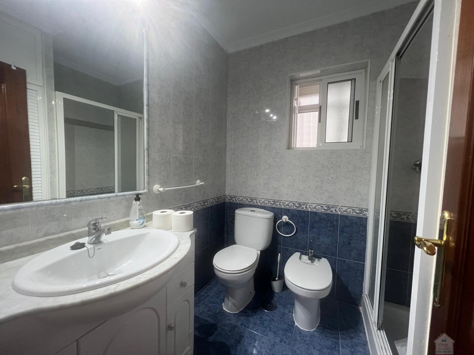 For rent of flat in Sevilla
