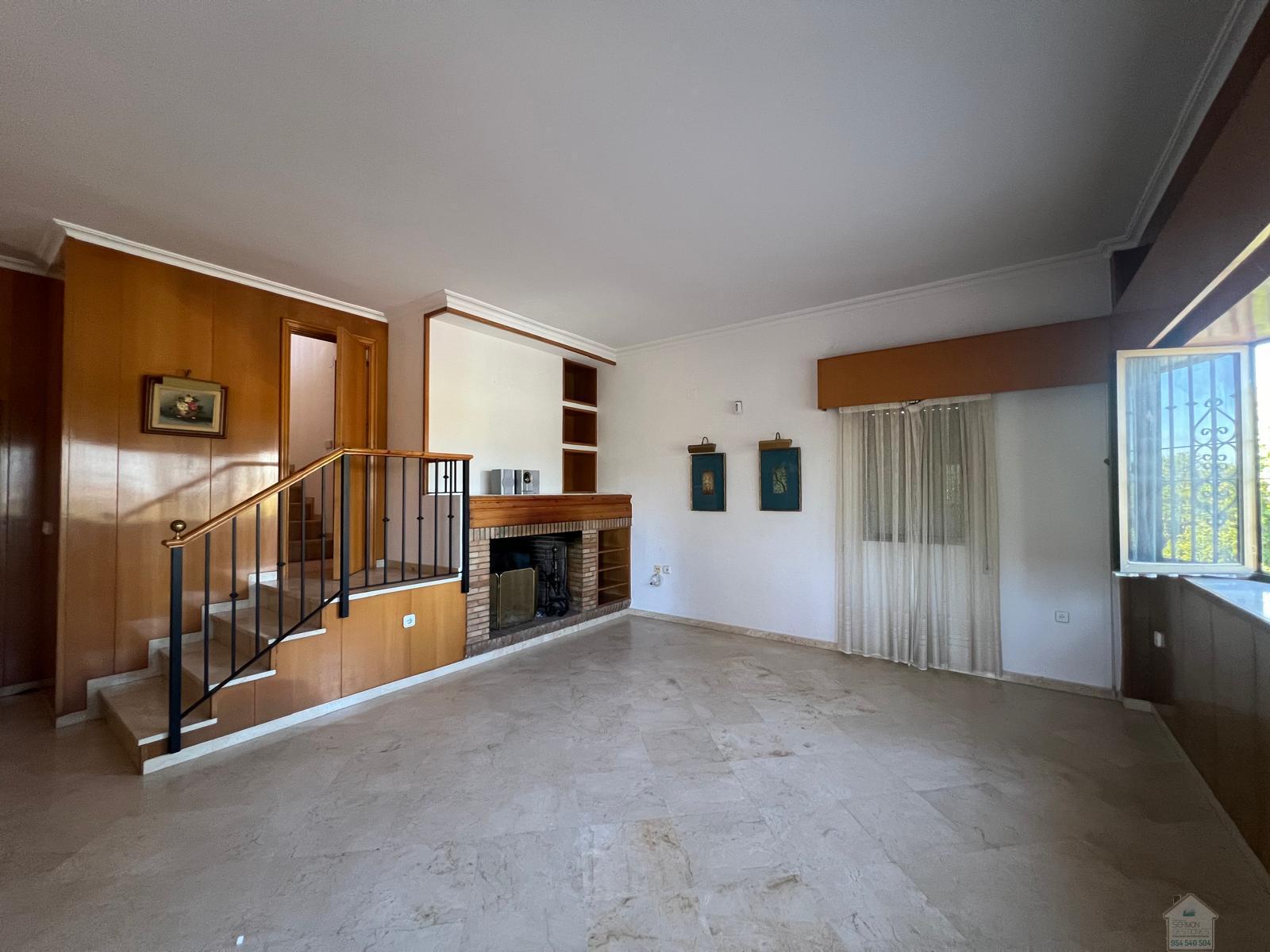 Venta de chalet en Dos Hermanas
