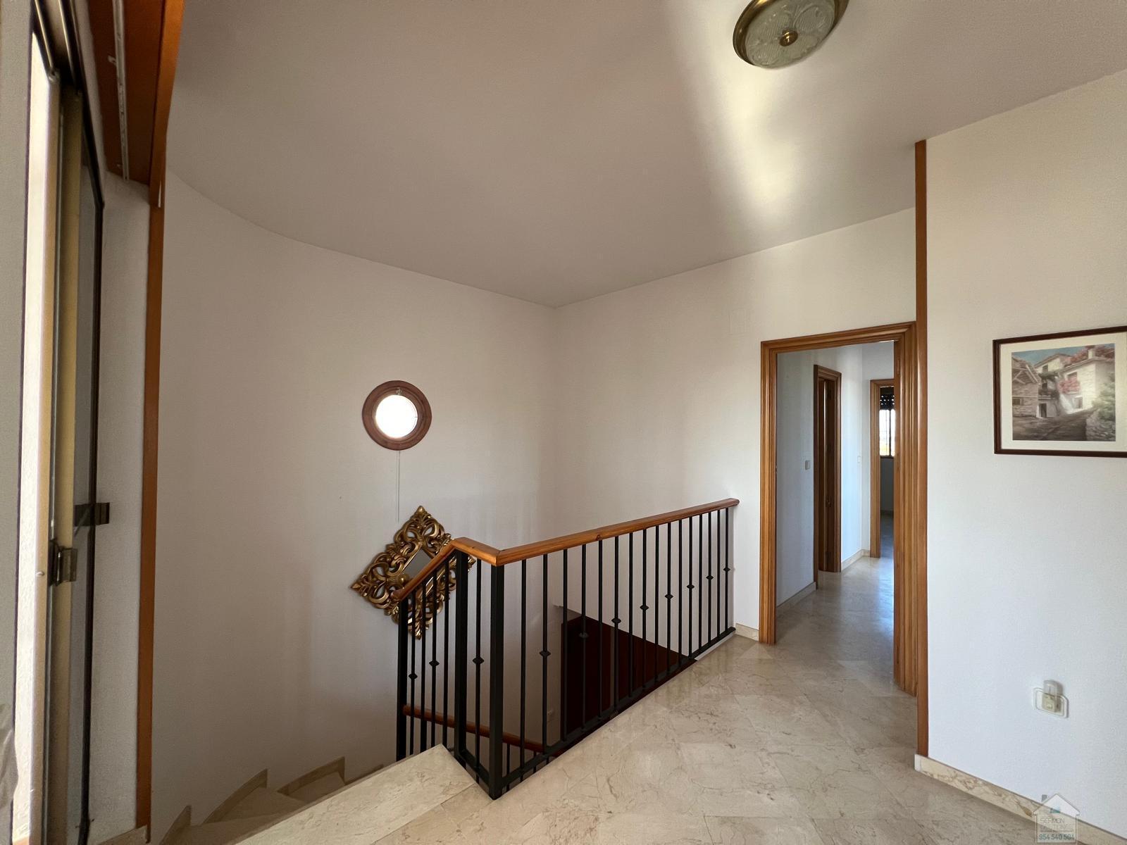 Venta de chalet en Dos Hermanas