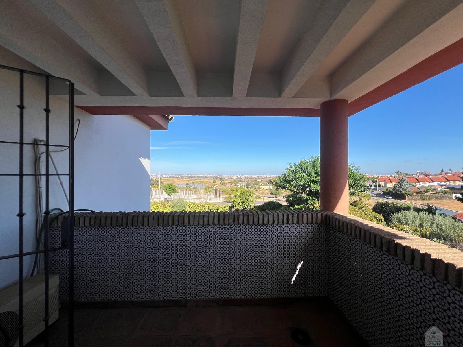 Venta de chalet en Dos Hermanas