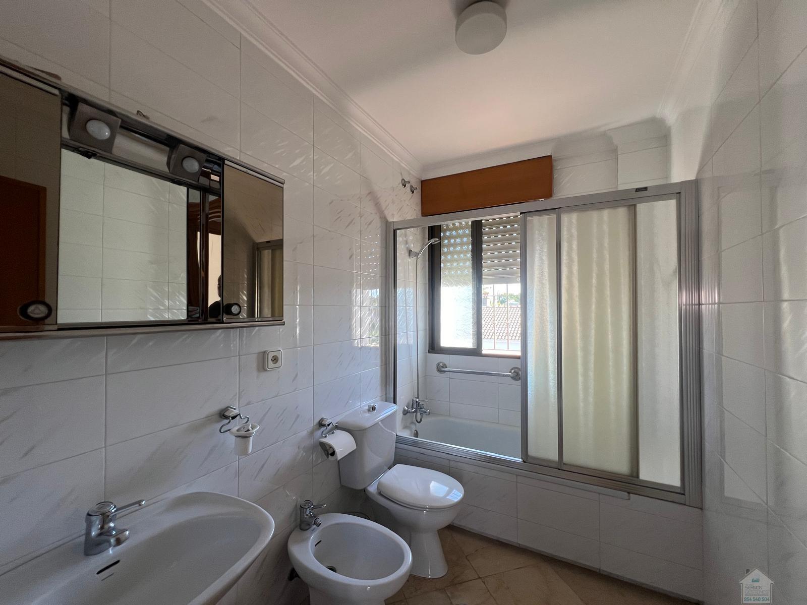 Venta de chalet en Dos Hermanas