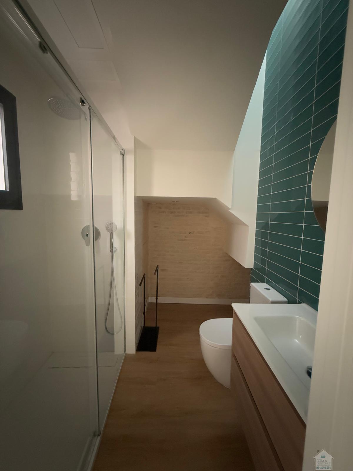 For rent of penthouse in Sevilla