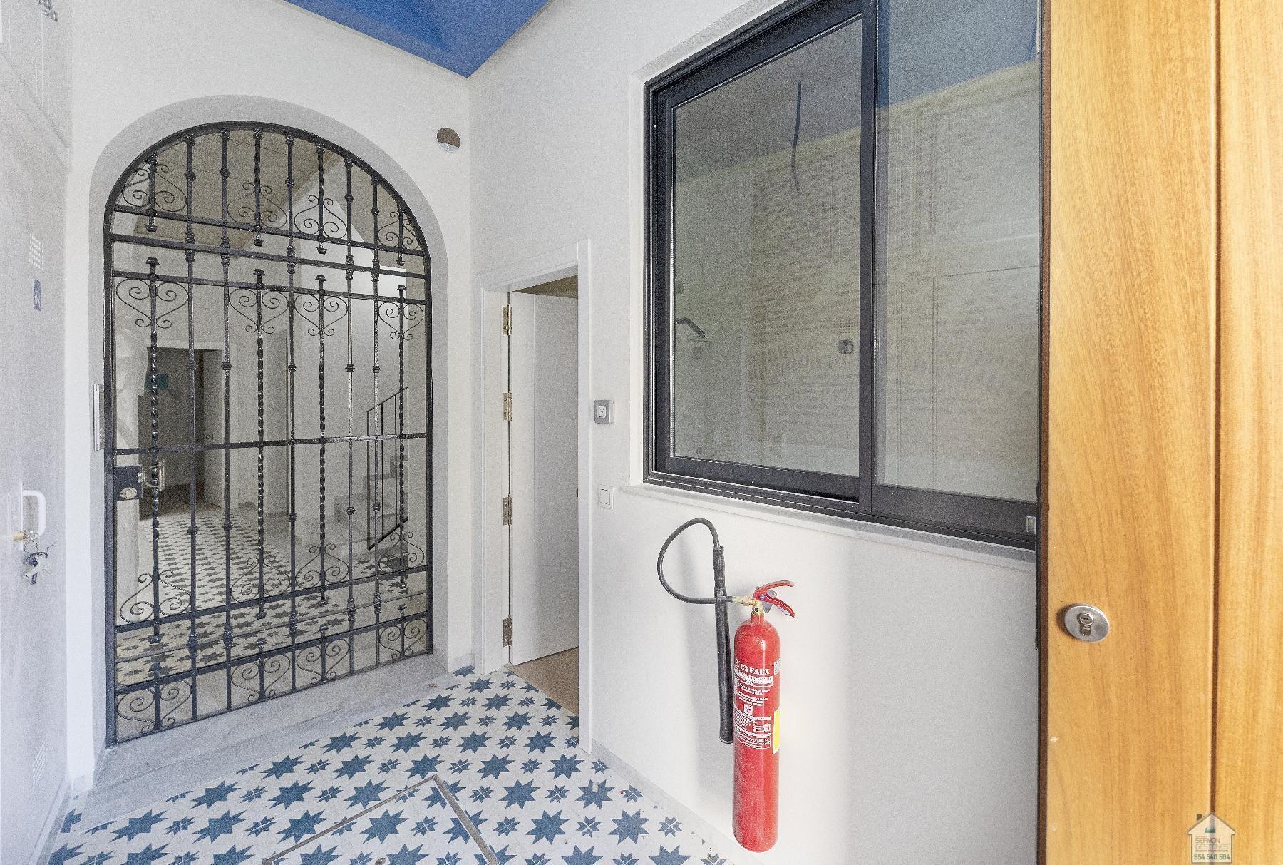 For rent of penthouse in Sevilla