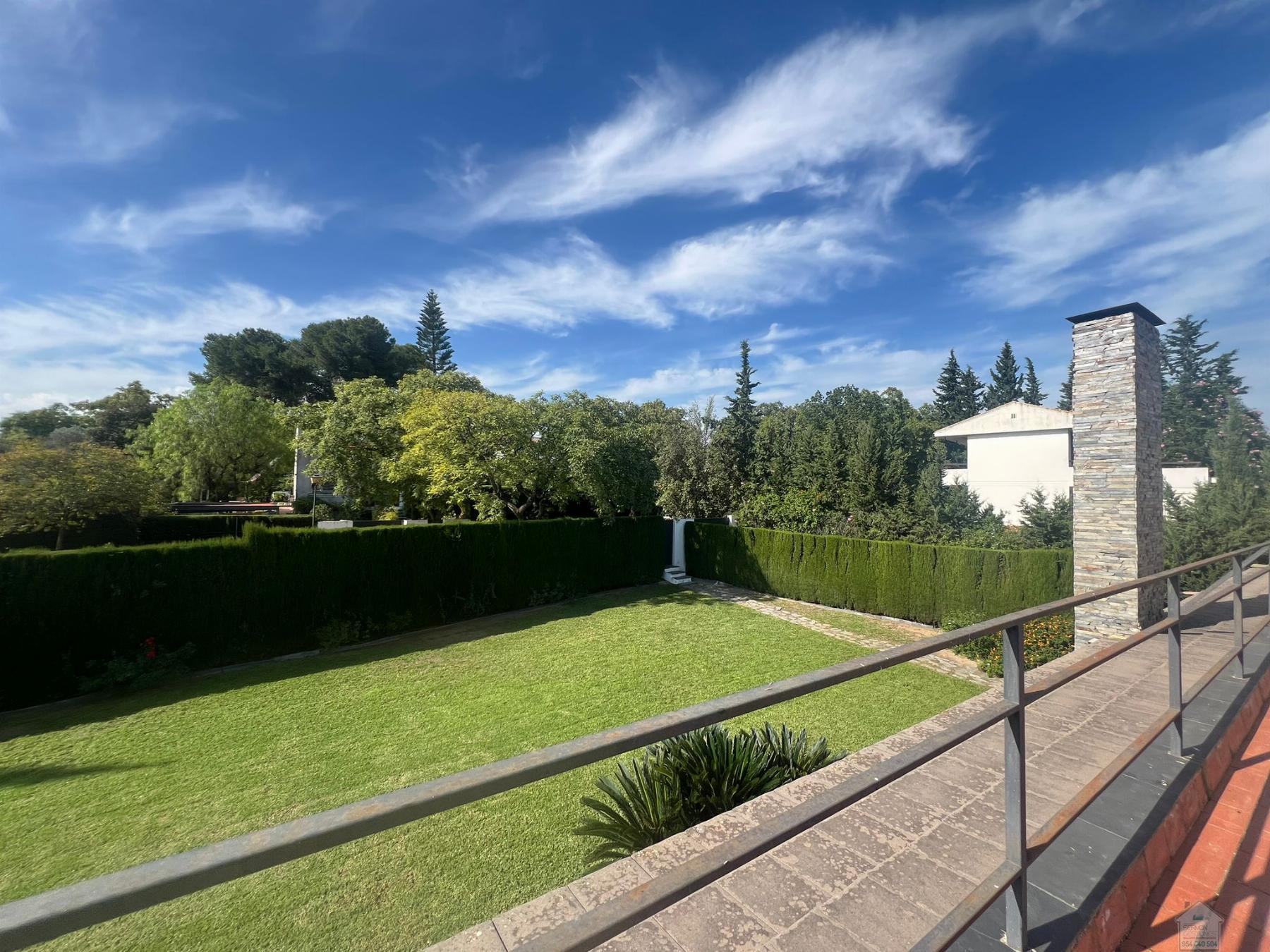Alquiler de chalet en Mairena del Aljarafe