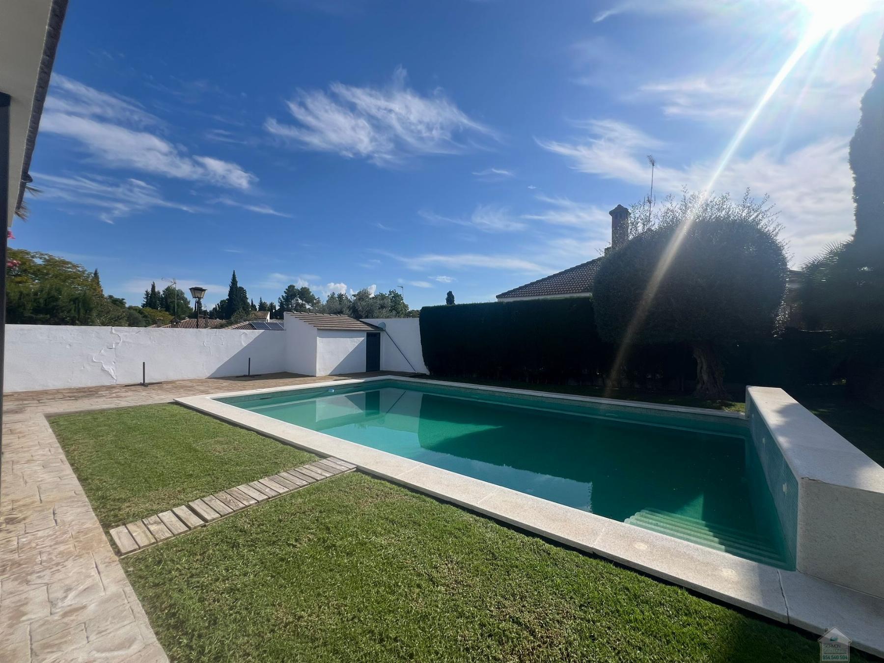 Alquiler de chalet en Mairena del Aljarafe