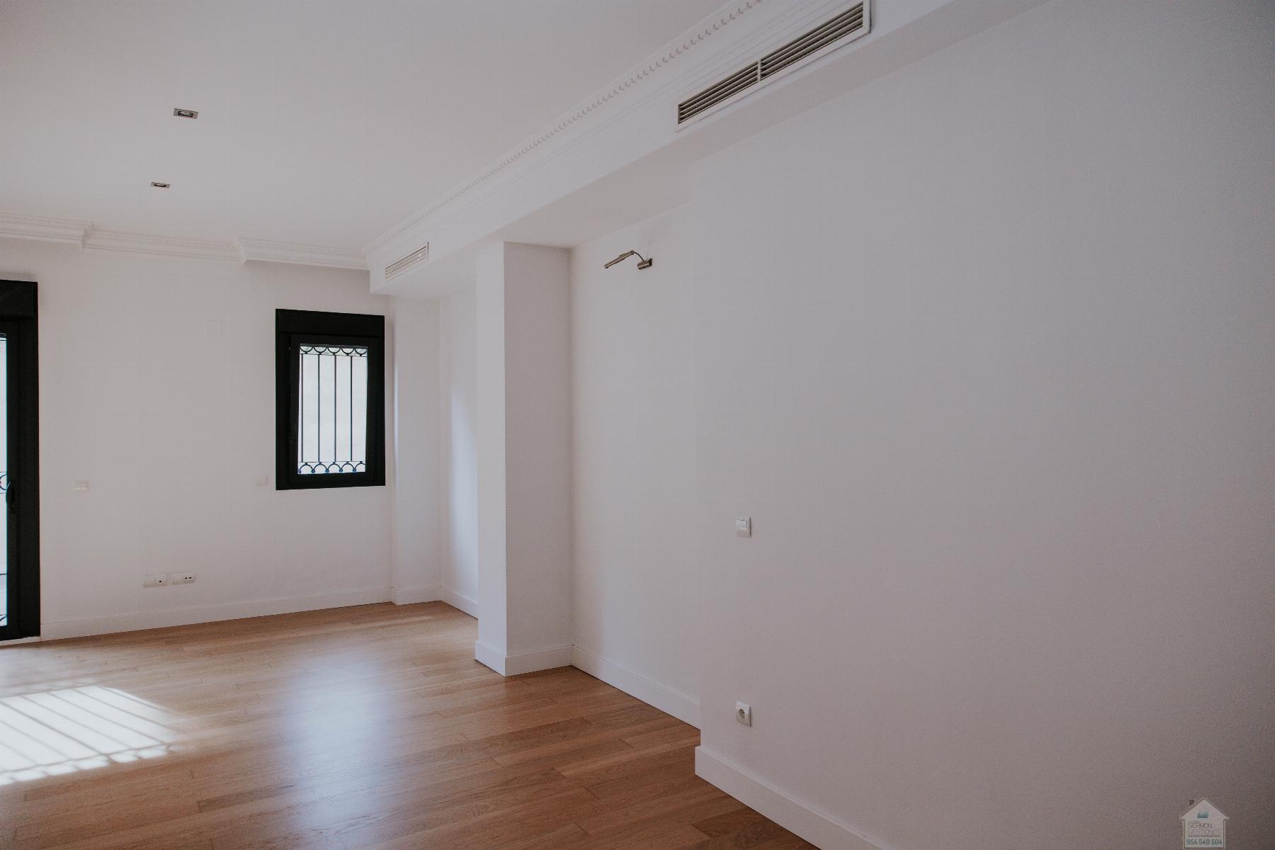 For rent of flat in Sevilla
