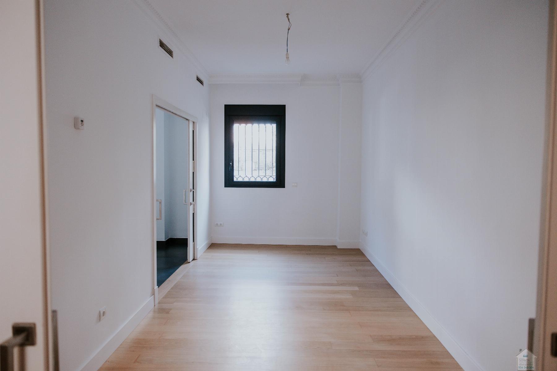 For rent of flat in Sevilla