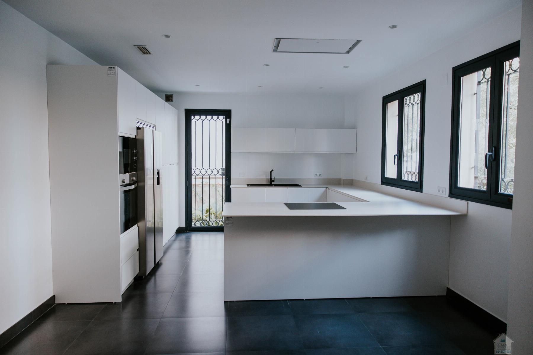 For rent of flat in Sevilla