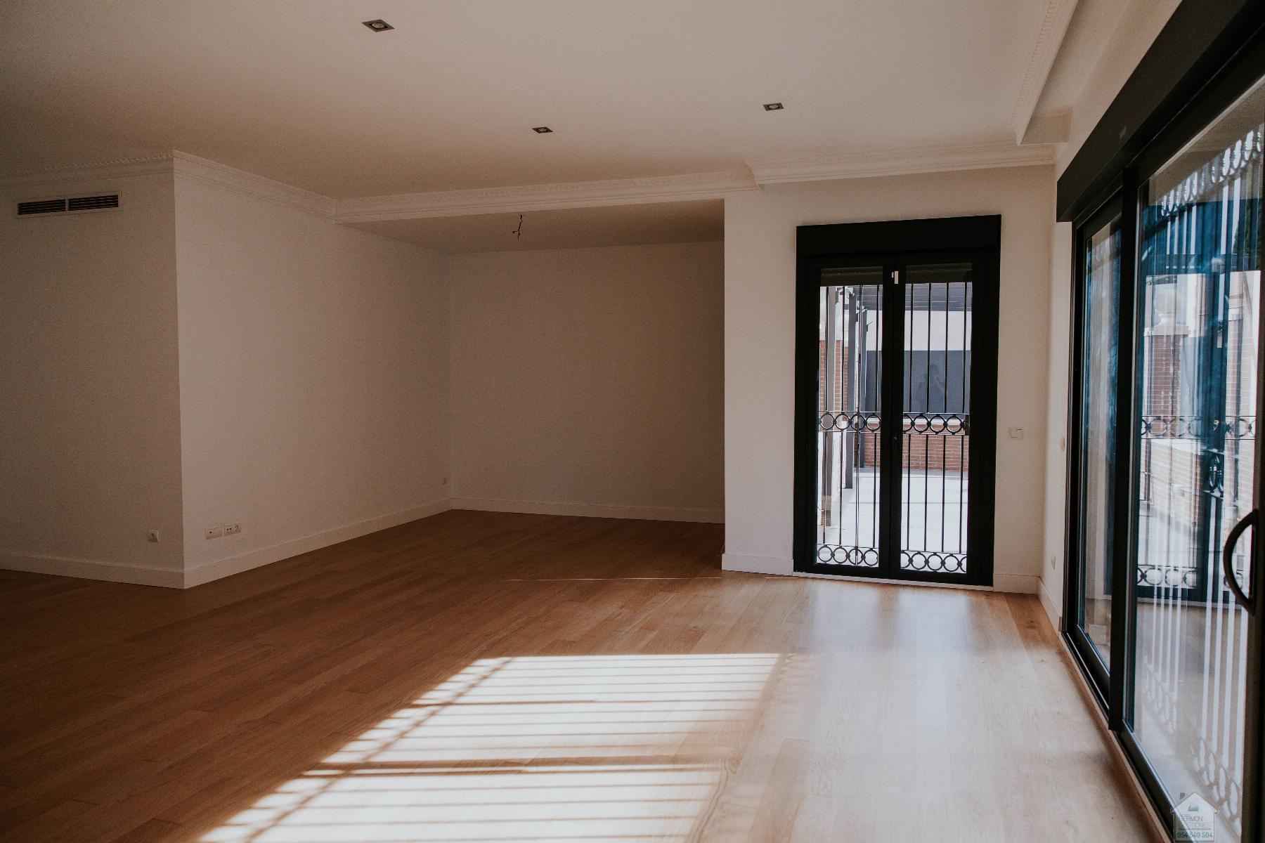 For rent of flat in Sevilla