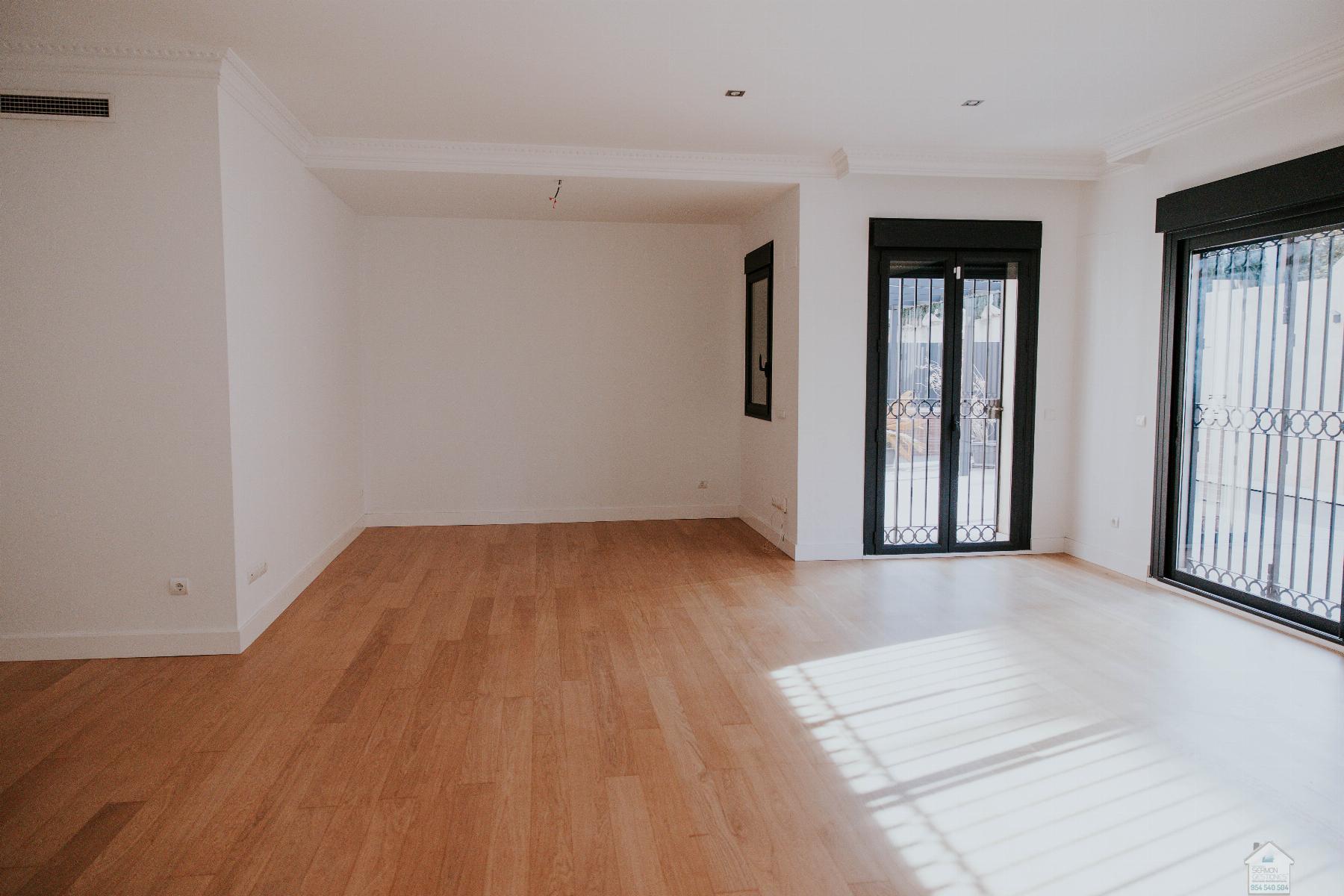 For rent of flat in Sevilla