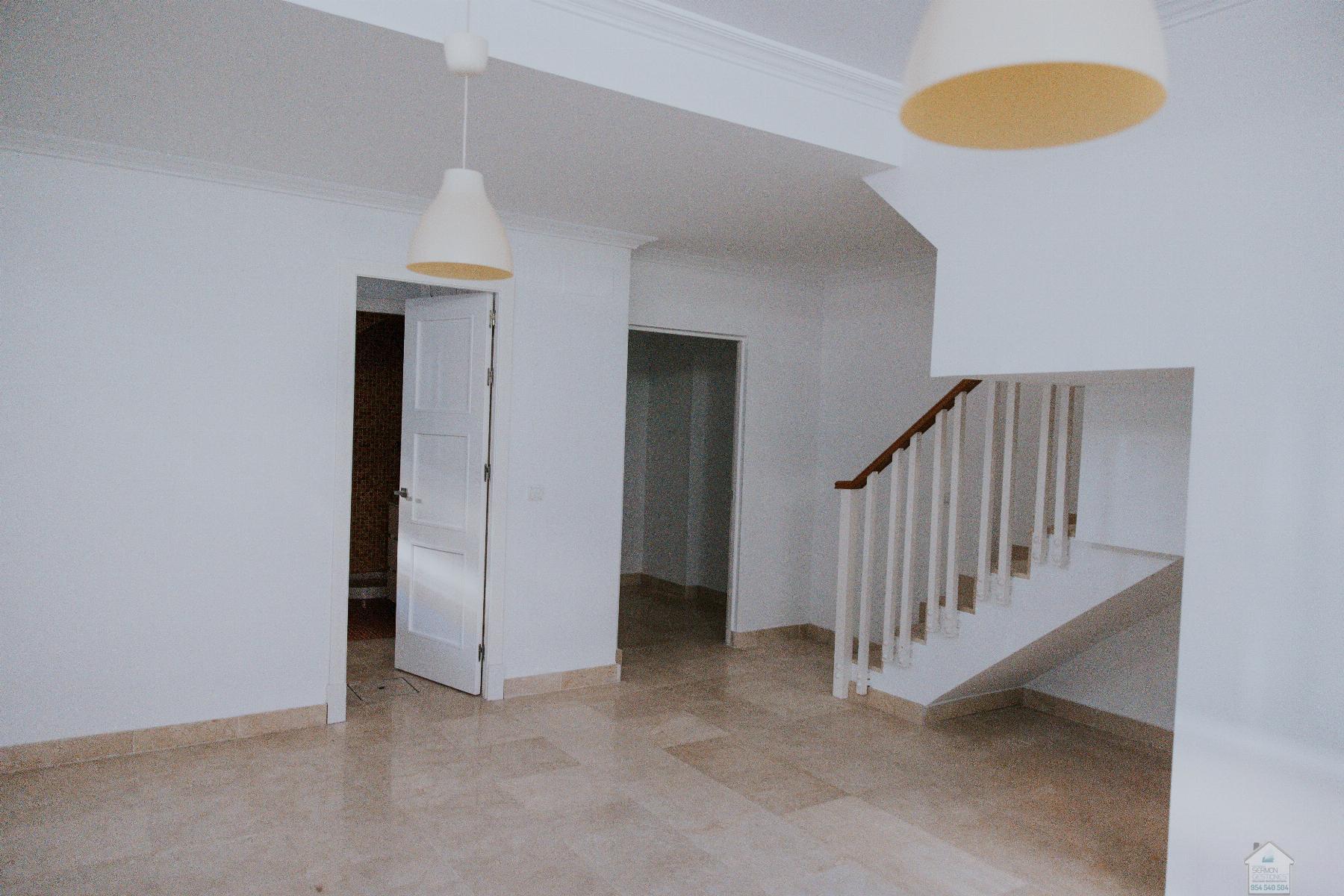 For rent of flat in Sevilla