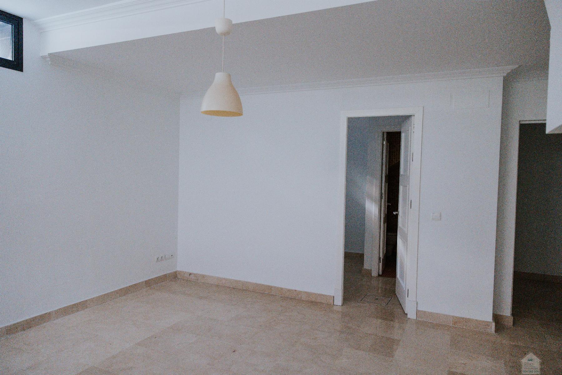 For rent of flat in Sevilla