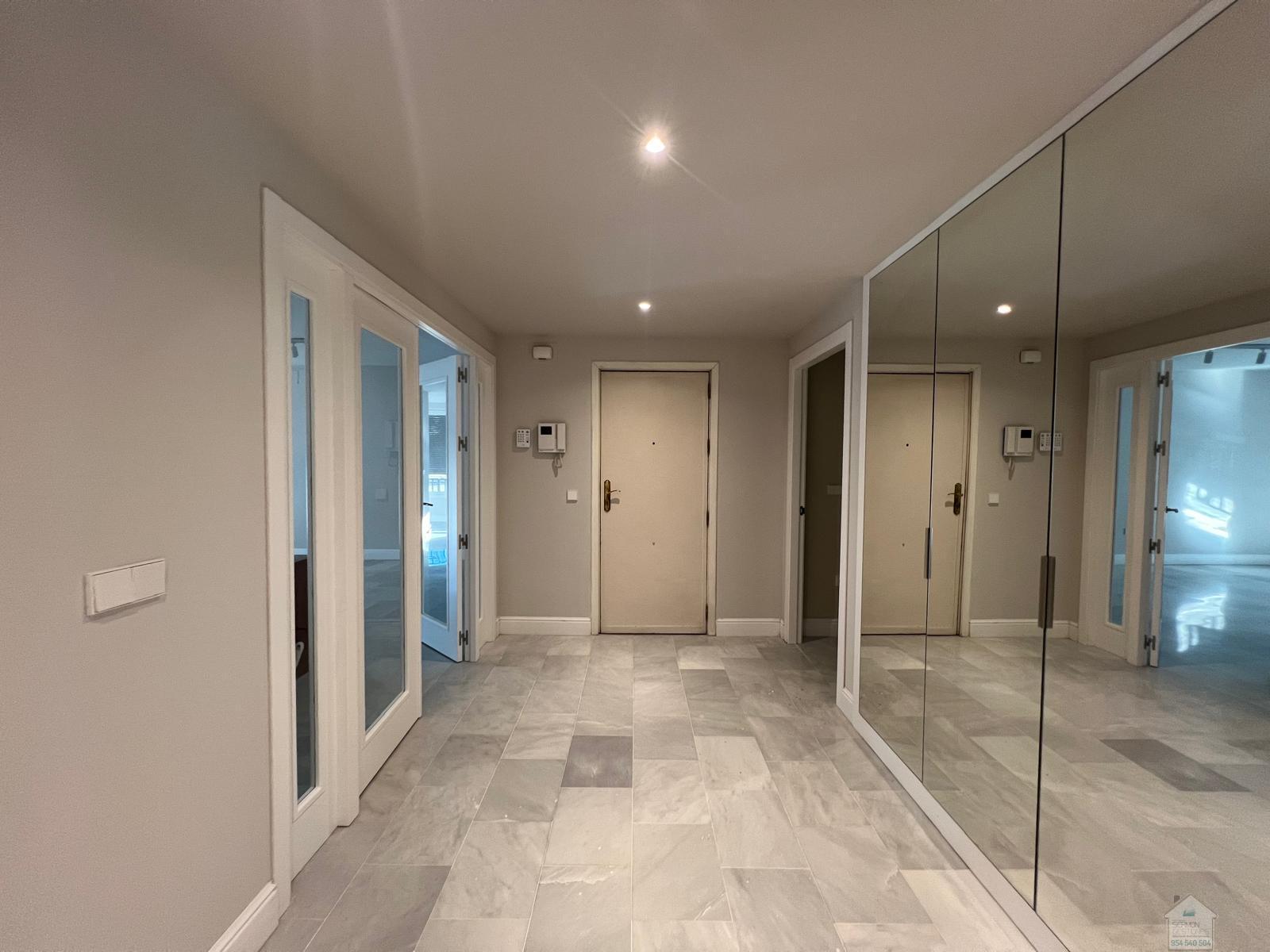 For sale of flat in Sevilla