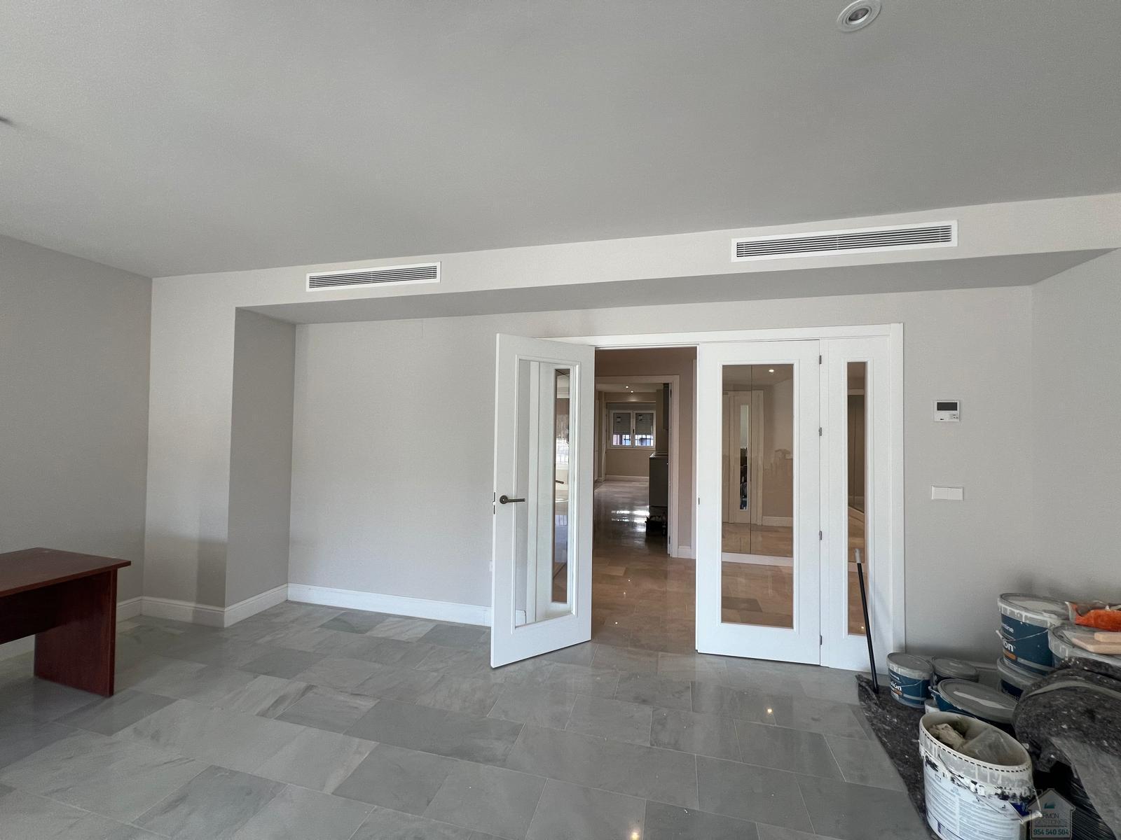 For sale of flat in Sevilla
